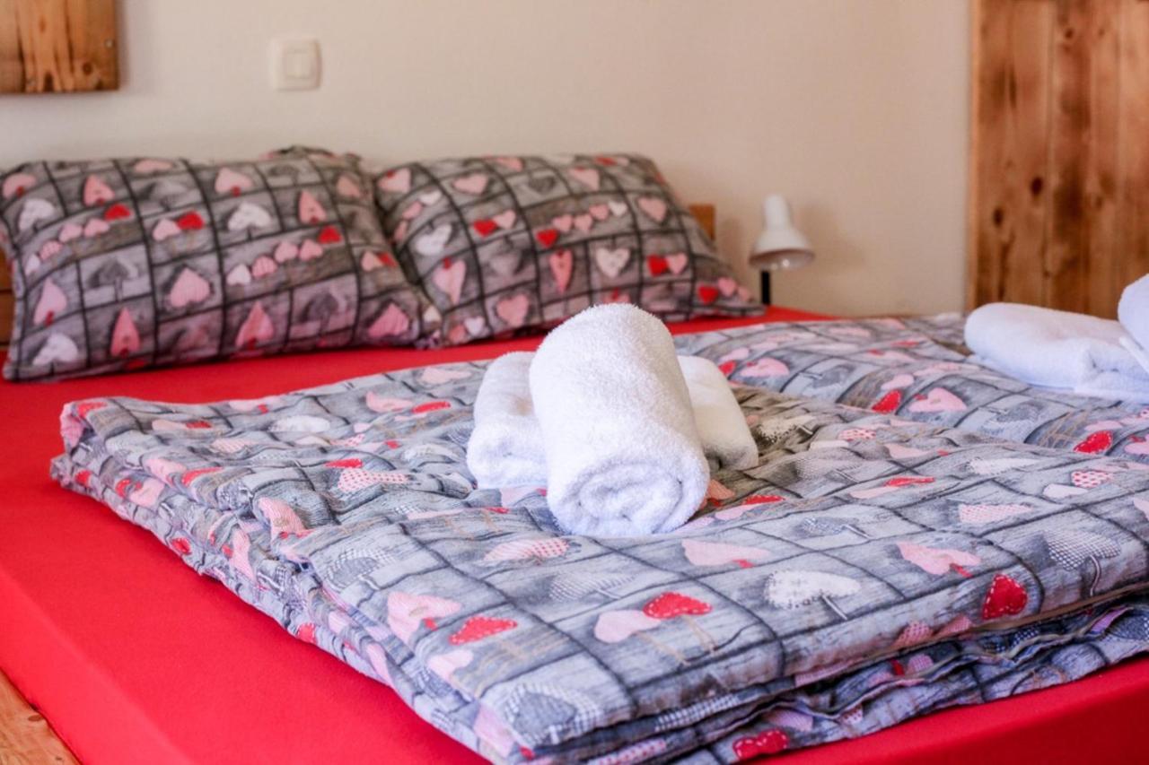 Apartmaji Pri Kozmavo - Little House Bohinj Buitenkant foto