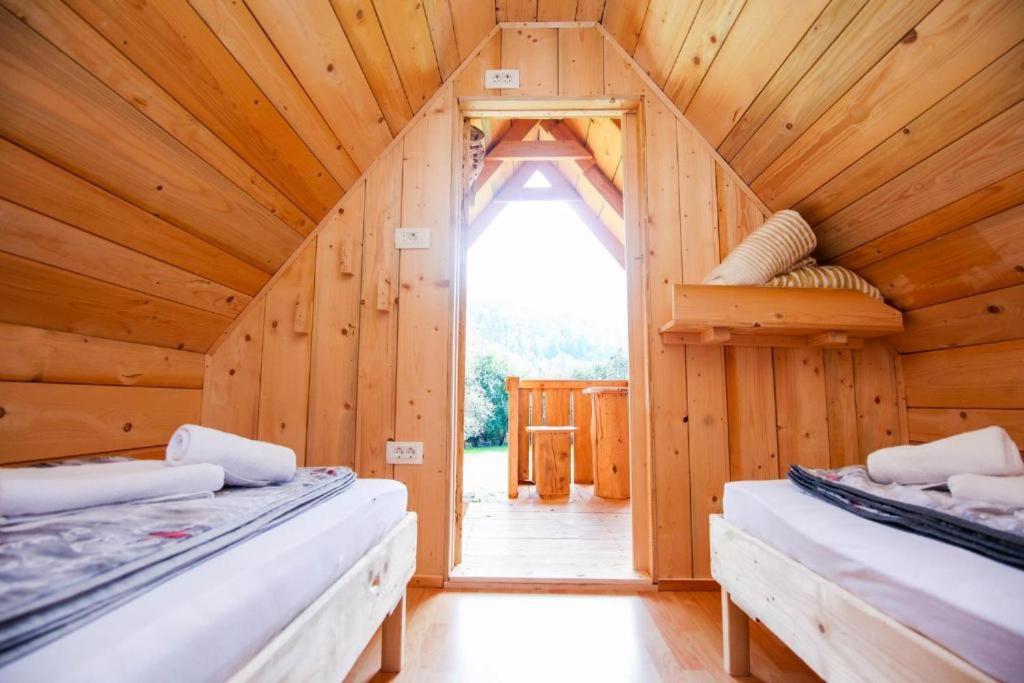 Apartmaji Pri Kozmavo - Little House Bohinj Buitenkant foto